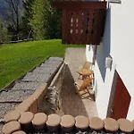 Vaznik Фермерский дом *