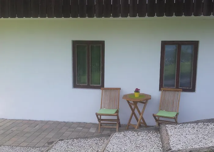 Alloggio per agriturismo Vaznik