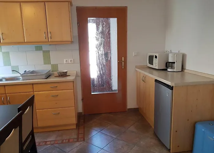 Alloggio per agriturismo Vaznik